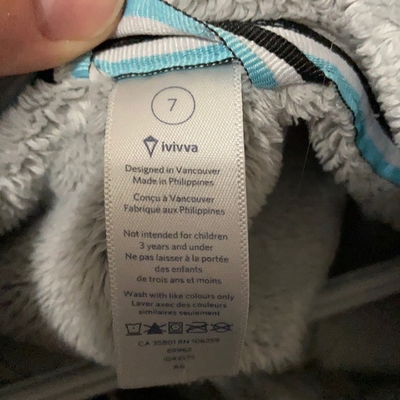 Ivivva Taupe, Black & Grey Warm Jacket - Picture 7 of 7